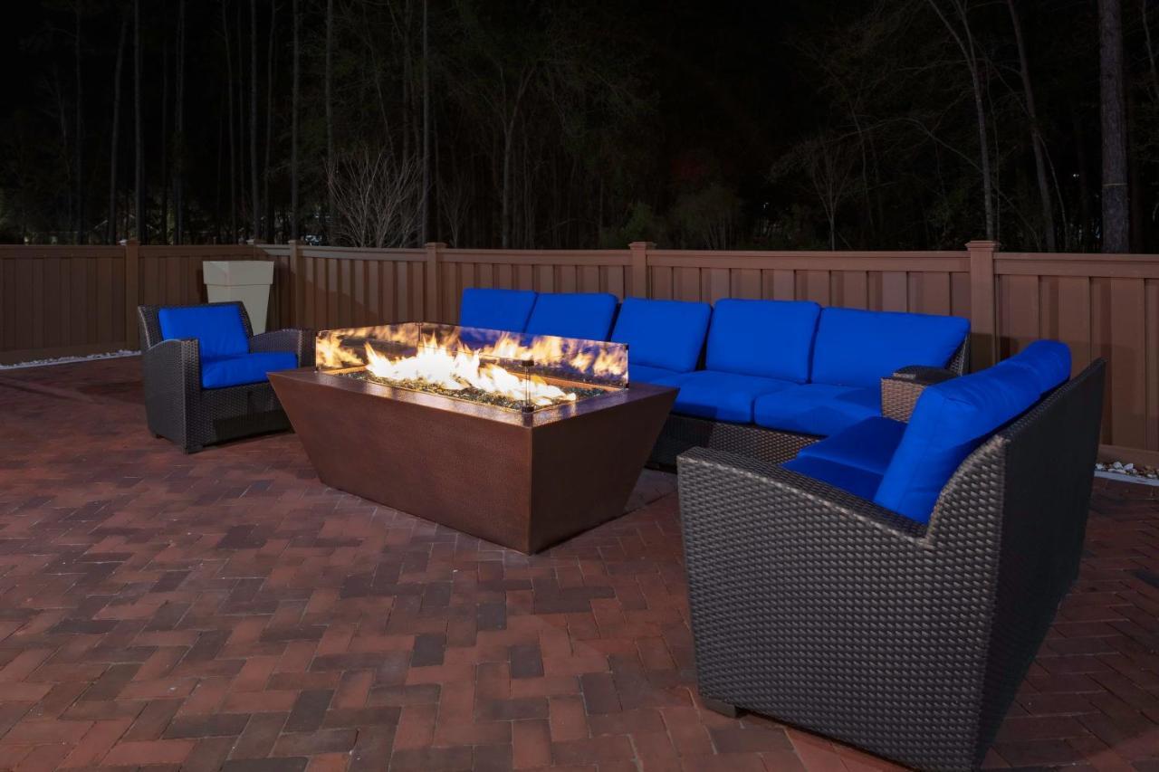 Holiday Inn Express & Suites Wilmington West - Medical Park By Ihg Εξωτερικό φωτογραφία