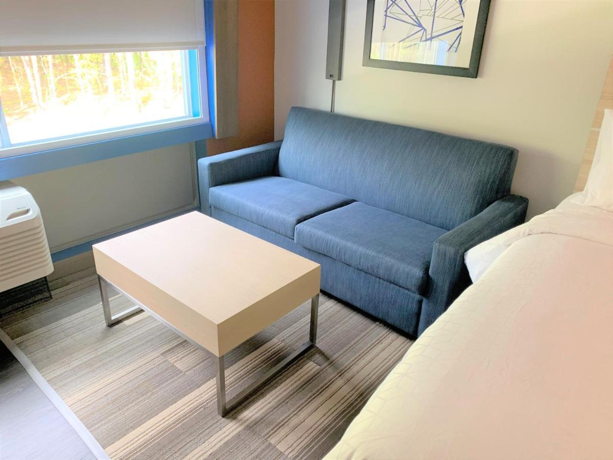 Holiday Inn Express & Suites Wilmington West - Medical Park By Ihg Εξωτερικό φωτογραφία